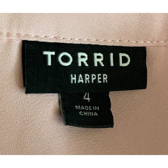 TORRID Womens Harper TOP 3/4 Tab Sleeve Light PINK Pockets Size 4 (4X/26) - Picture 5 of 5